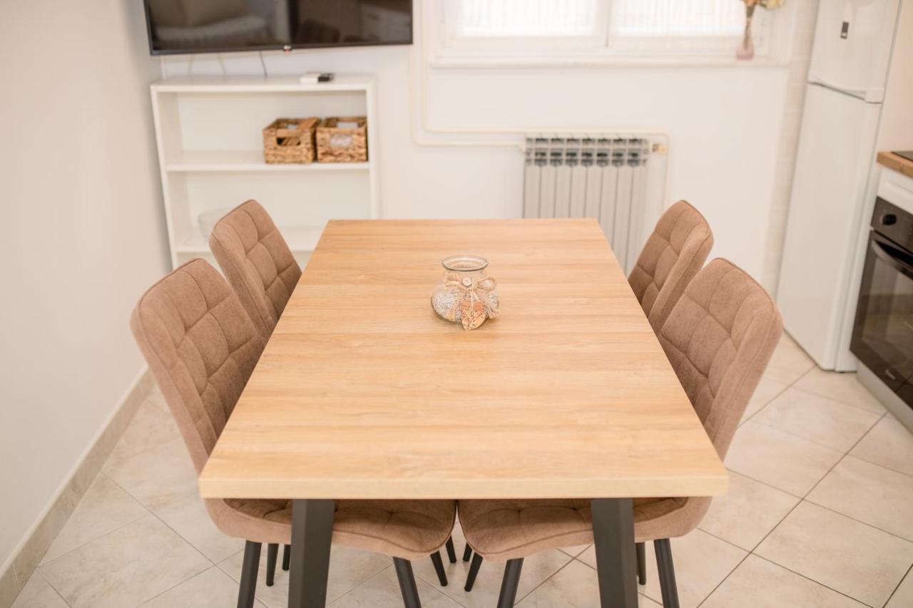 Apartmani Marica Beg Palit Eksteriør bilde